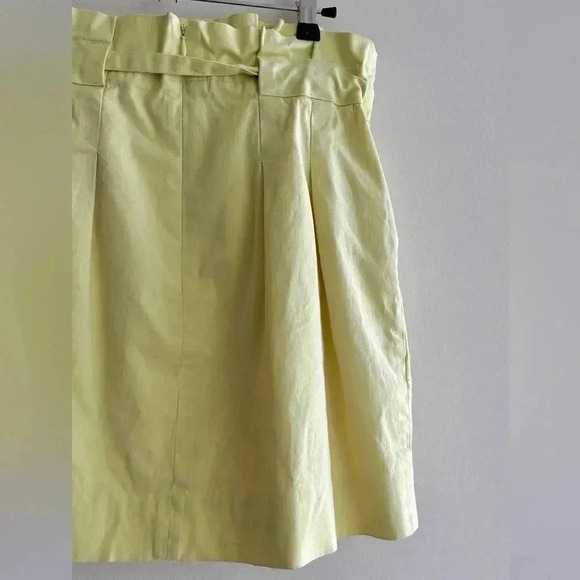 BCBGMaxAzria Paper Bag Skirt, Dusty Yellow, Size 8 - Picture 16 of 16
